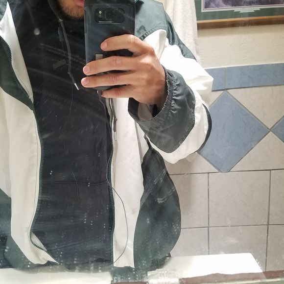 Meet your Posher, Juan - Picture 1 of 1